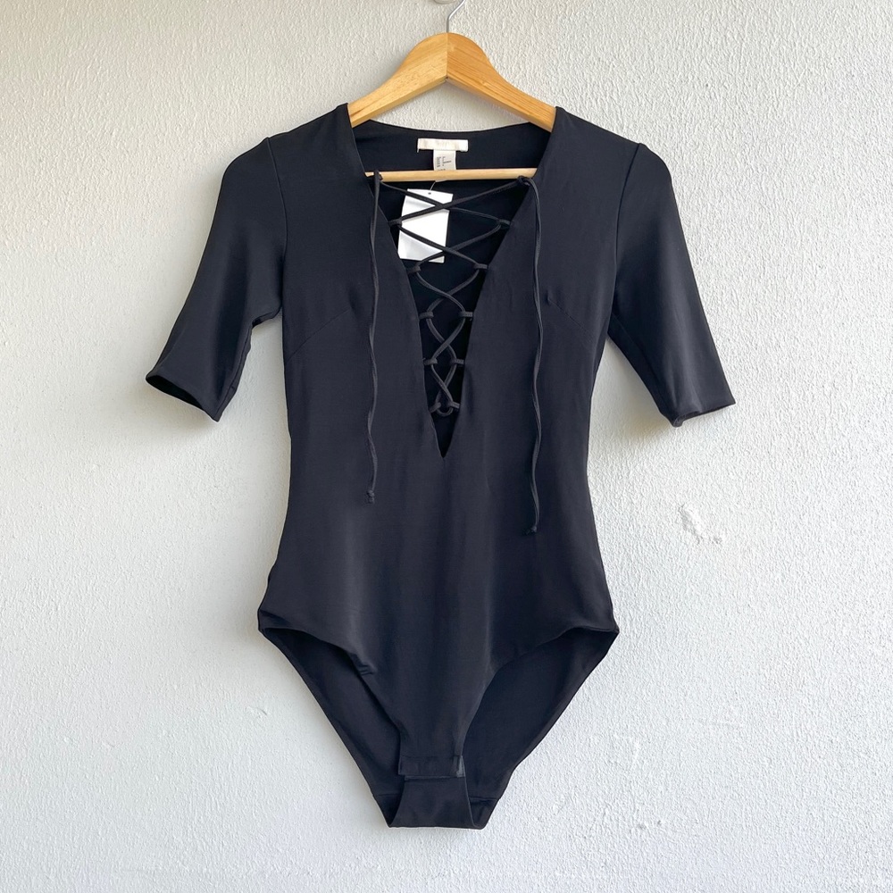 H&M | NWT Lace-up Bodysuit